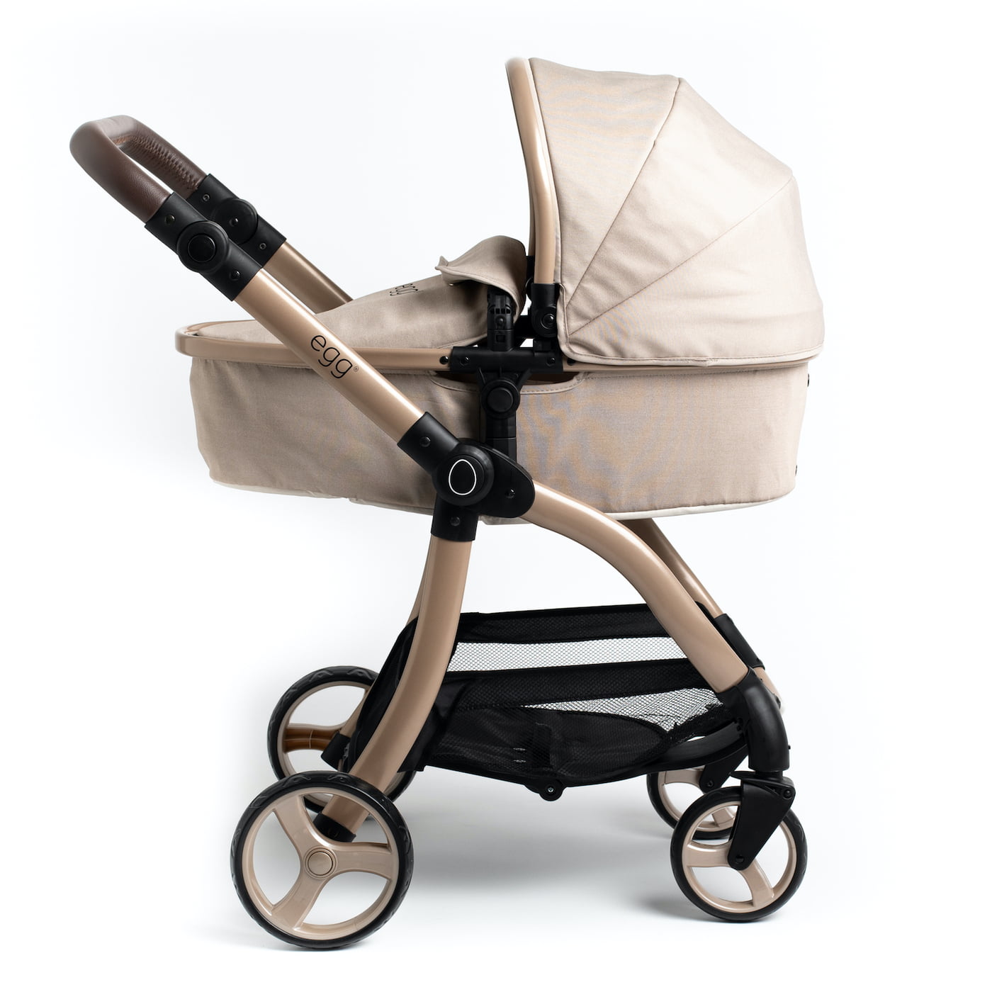 Egg® Dolls Pram - Feather (Pre order for June 2025)