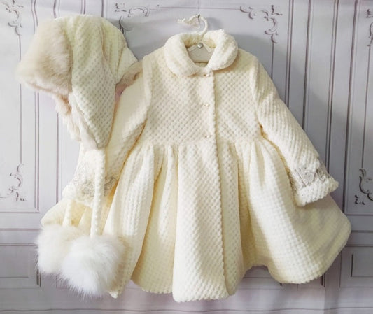 Sonata Cream Coat (Made to order)